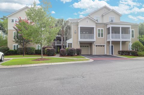 Photo of 2024 Egret Crest Lane, Charleston, SC 29414 (MLS # 25019417)