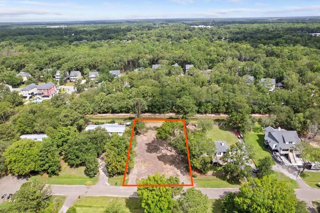 Photo of 3638 Zacoma Drive, Mount Pleasant, SC 29466 (MLS # 25020787)