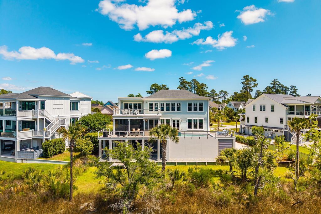 Photo of 2816 Stay Sail Way, Mount Pleasant, SC 29466 (MLS # 26013212)