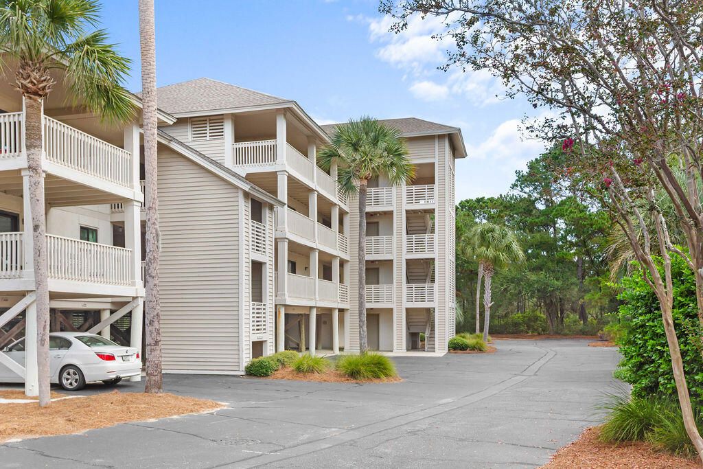 Photo of 2020 Long Bend Drive, Seabrook Island, SC 29455 (MLS # 25026246)