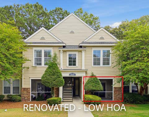 Photo of 1100 Legends Club Drive #1015, Mount Pleasant, SC 29466 (MLS # 26014956)
