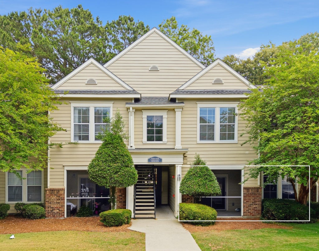 Photo of 1100 Legends Club Drive #1015, Mount Pleasant, SC 29466 (MLS # 26014956)