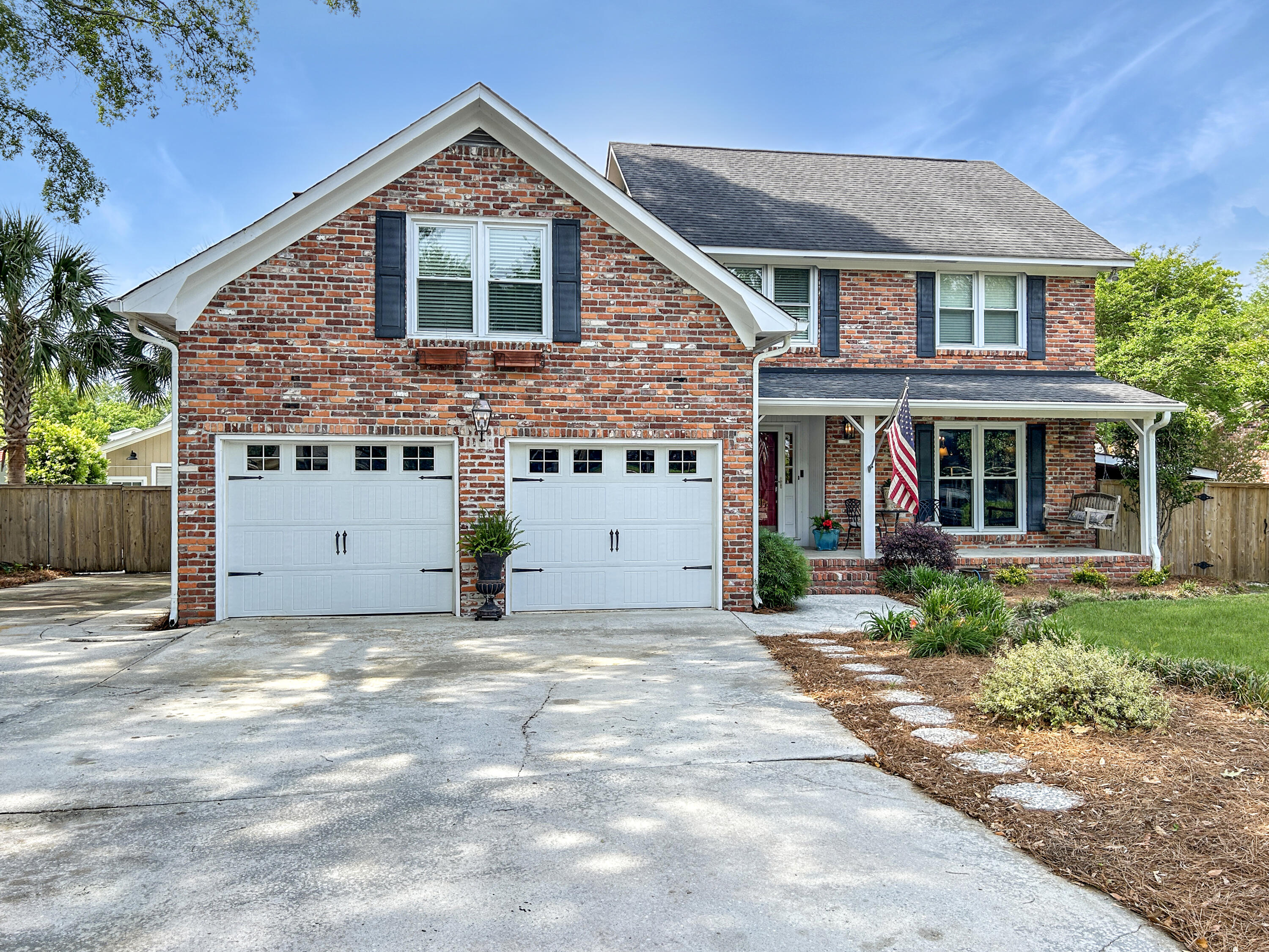 16 Charlyn Drive