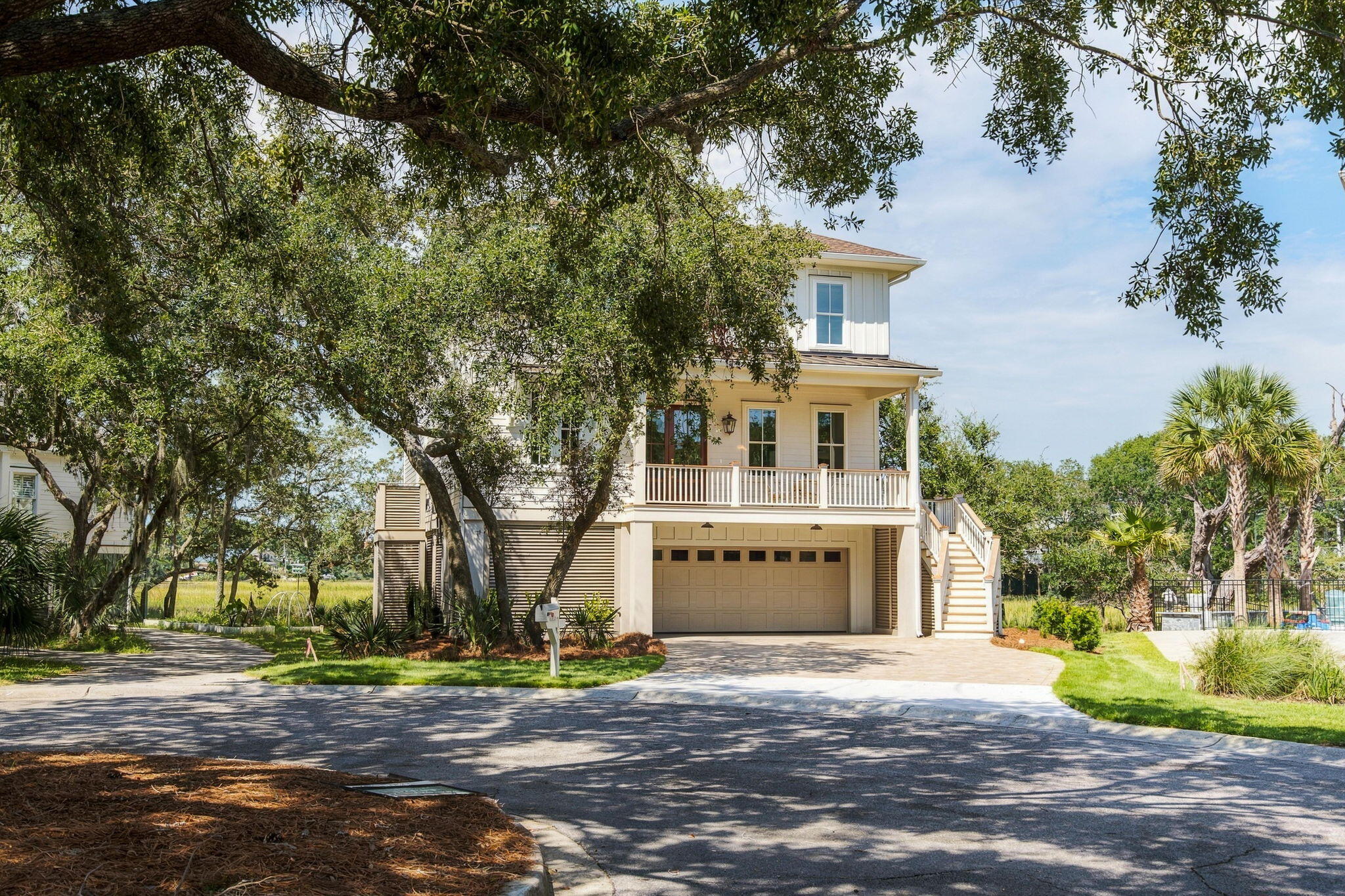 813 Harbour Watch Court