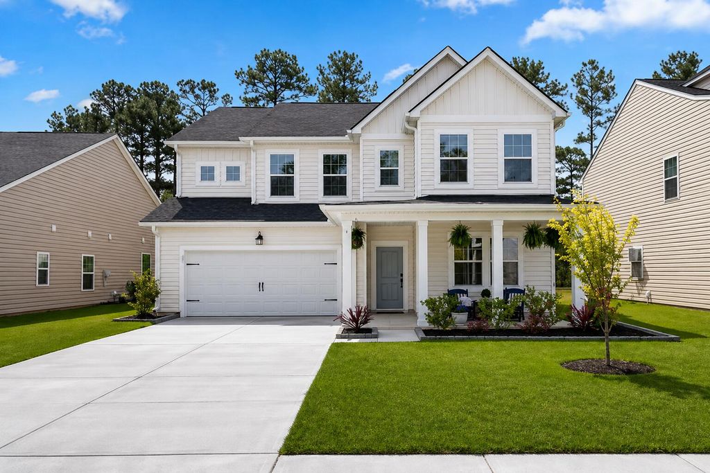 Photo of 569 Yellow Leaf Lane, Summerville, SC 29486 (MLS # 26012401)