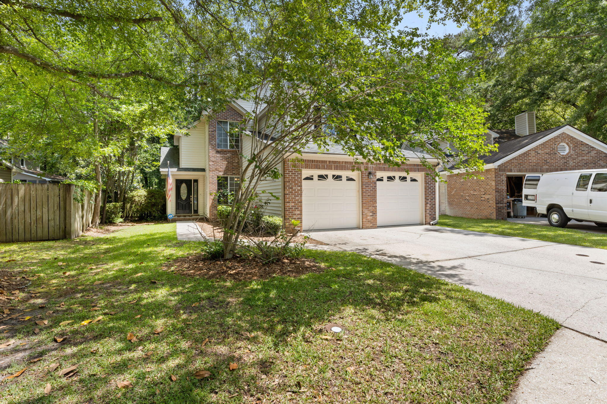 105 Queens Court