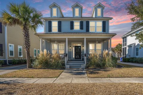 Photo of 1477 Croaton Crsg, Mount Pleasant, SC 29466 (MLS # 26004487)