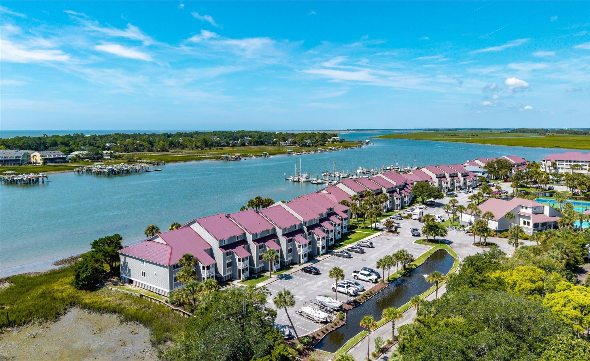 4 W Mariners Cay Drive