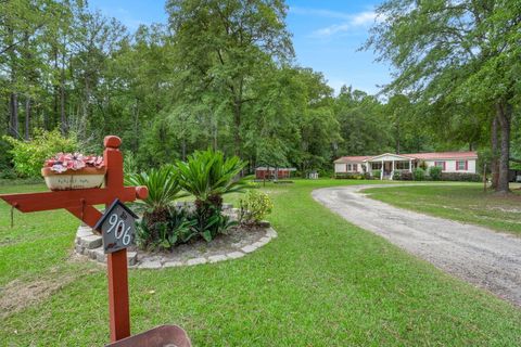 A home in Walterboro