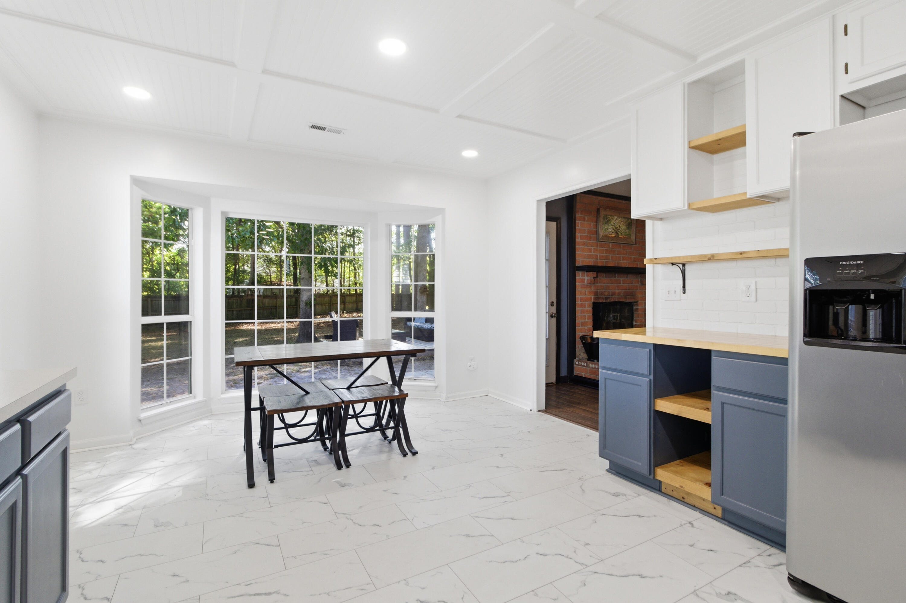 4784 Porter Drive