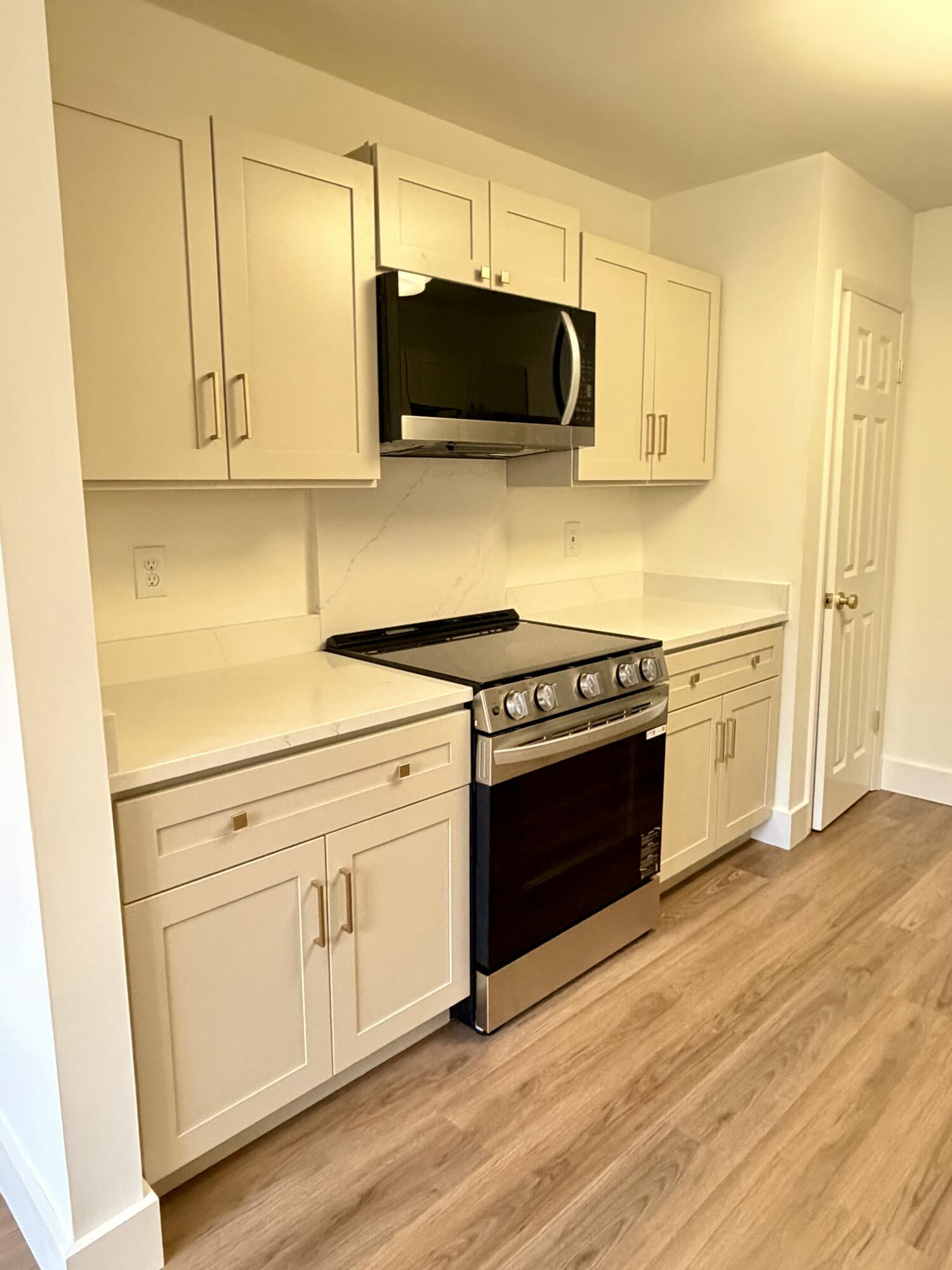 87 Ashley Hall Plantation Road 5