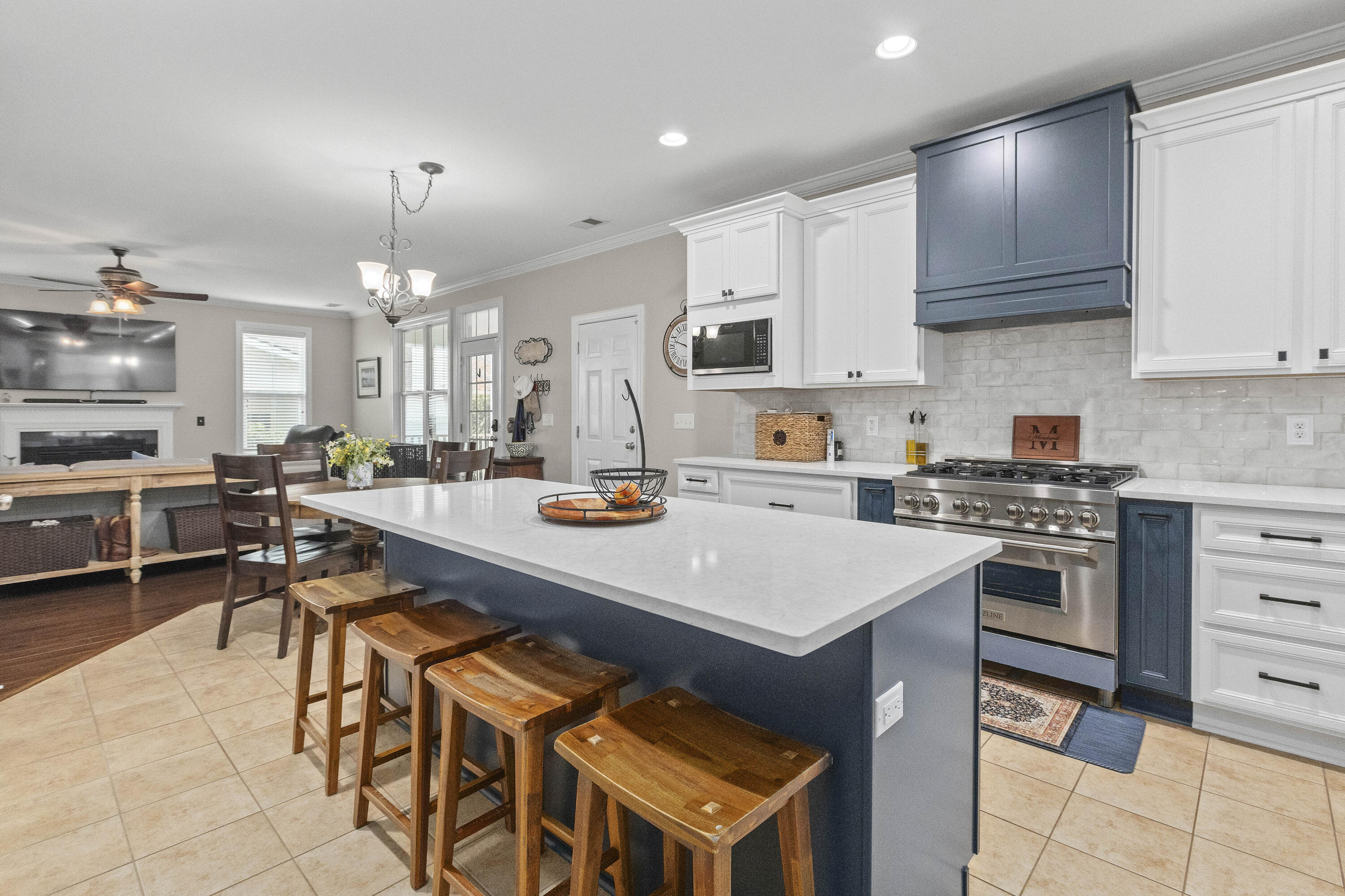 195 Bateaux Drive
