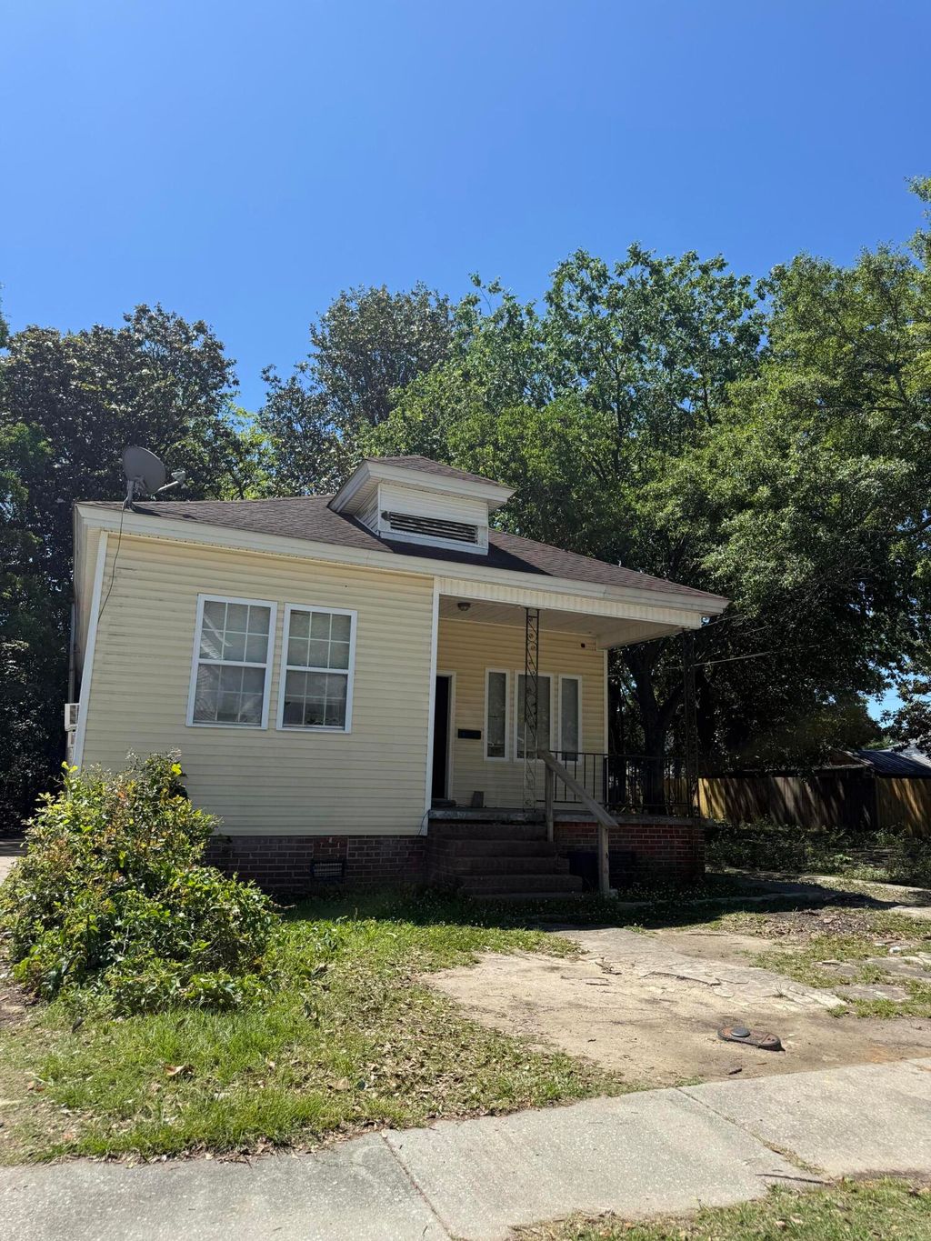 Photo of 1811 Carlton Street, North Charleston, SC 29405 (MLS # 26014352)