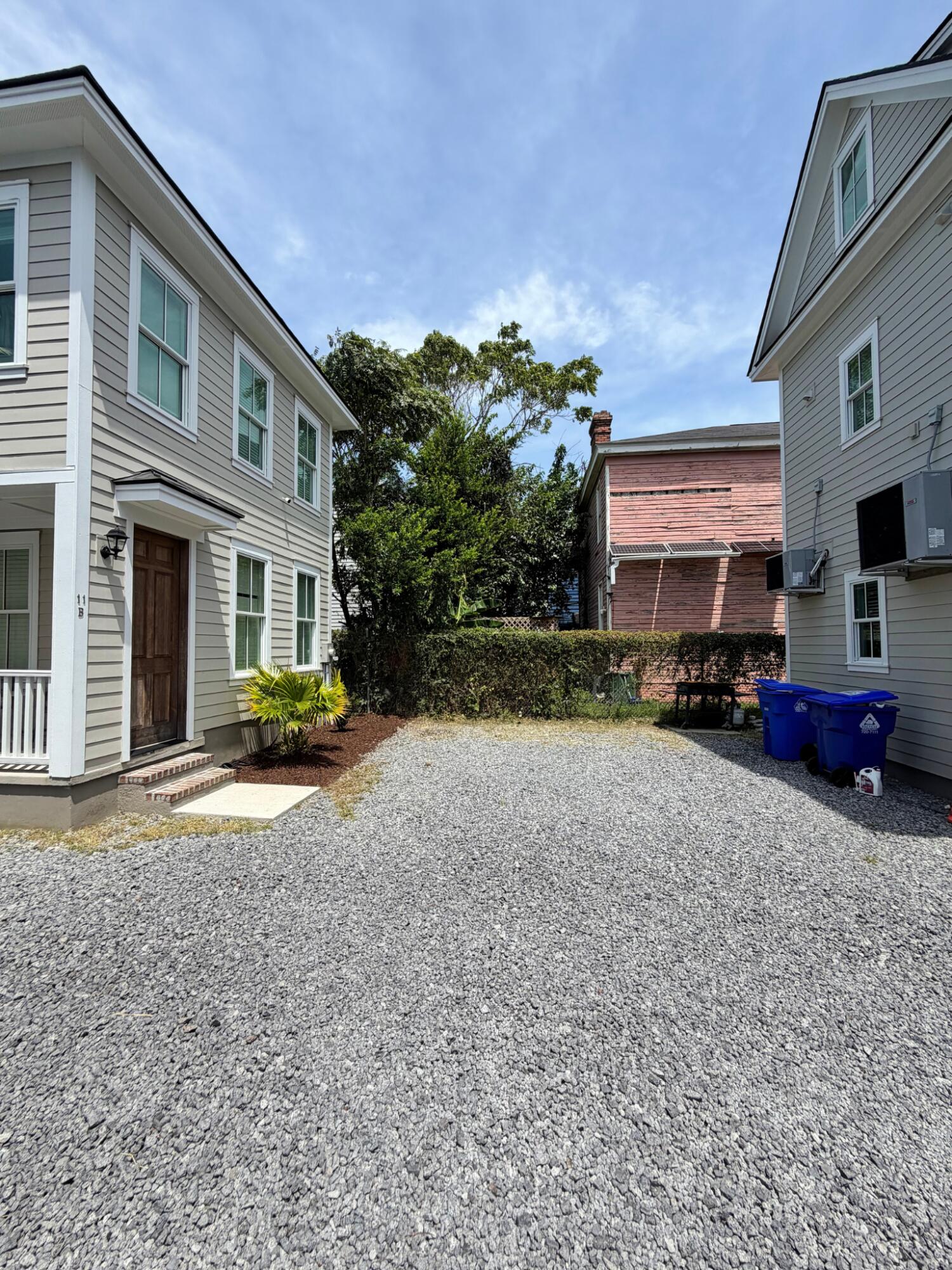 11 Hanover Street A,B