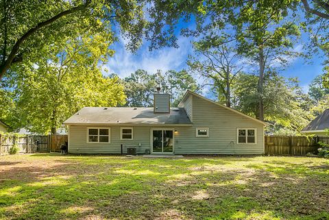 A home in Summerville