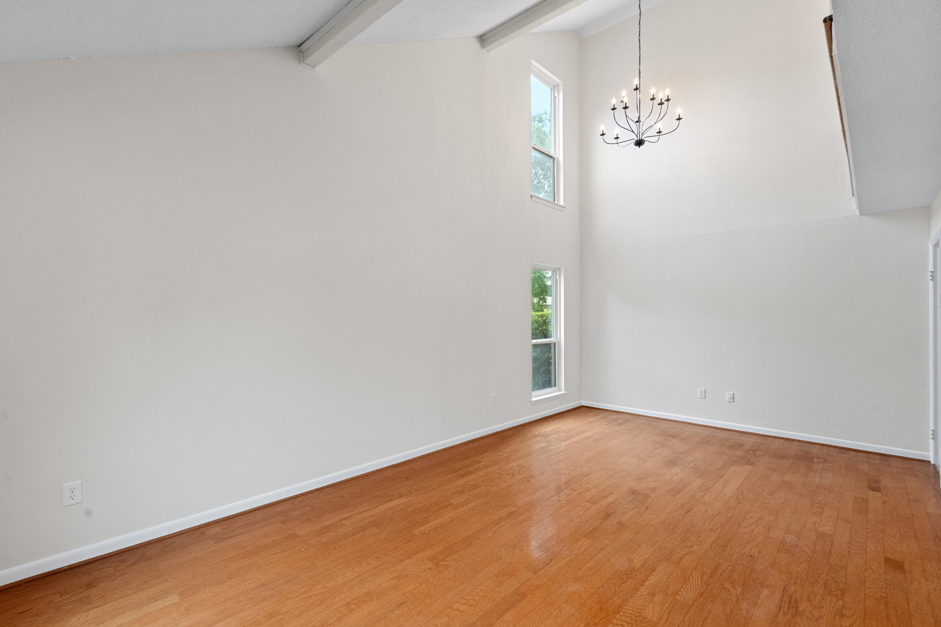 6 Brighton Circle