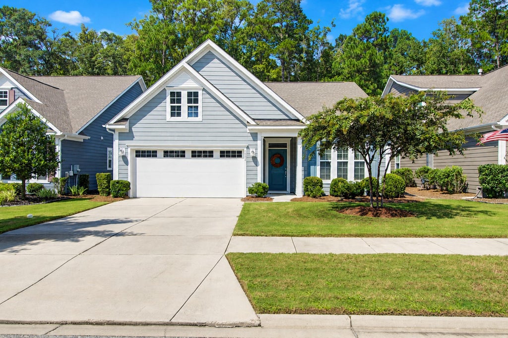 Photo of 1098 Old Field Drive, Summerville, SC 29483 (MLS # 26024488)