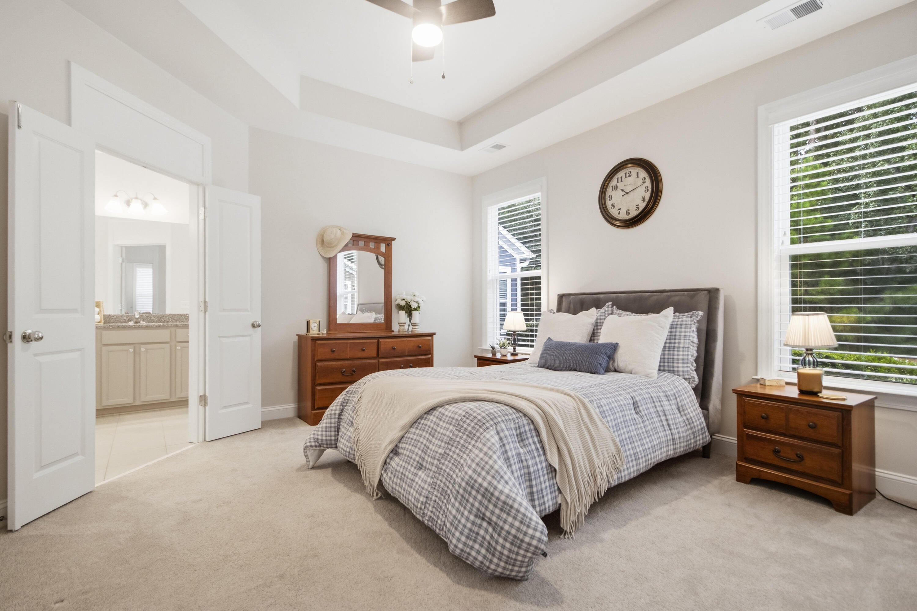 1098 Old Field Drive