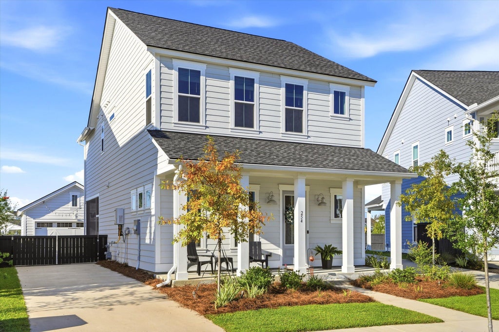 Photo of 254 Witherspoon Street, Summerville, SC 29486 (MLS # 26028506)