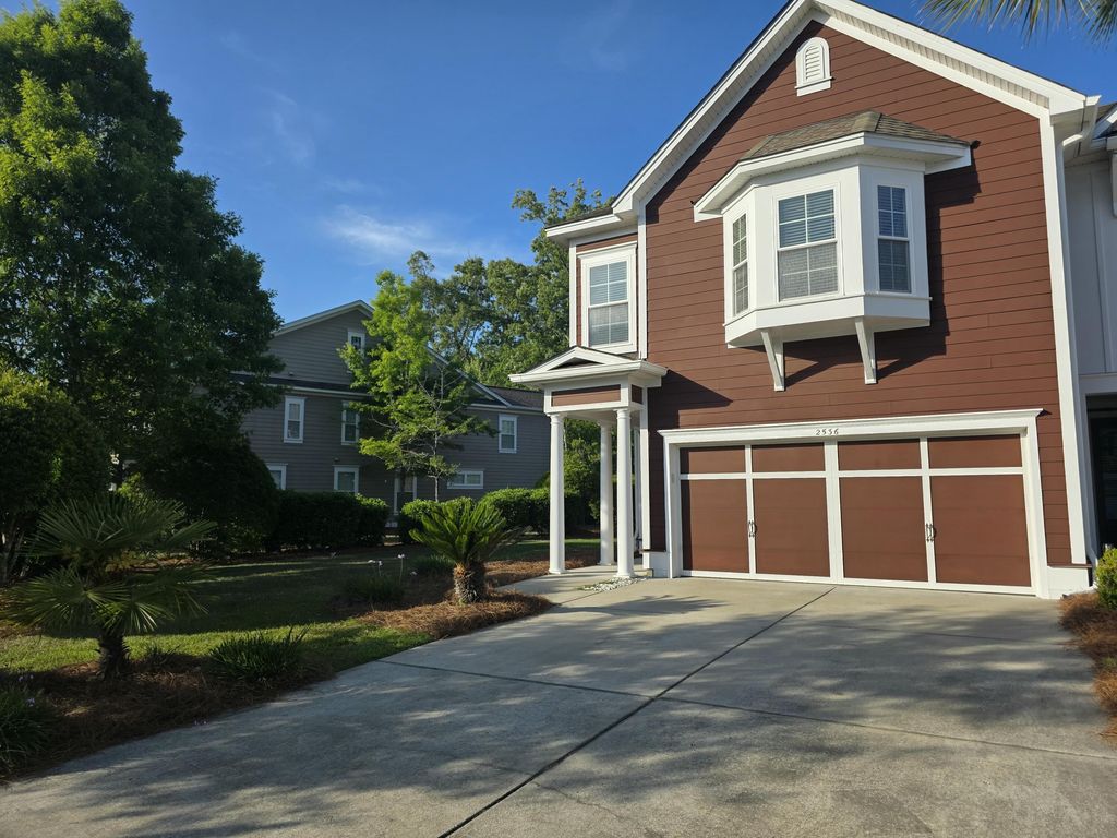 Photo of 2536 Kings Gate Lane, Mount Pleasant, SC 29466 (MLS # 26010710)