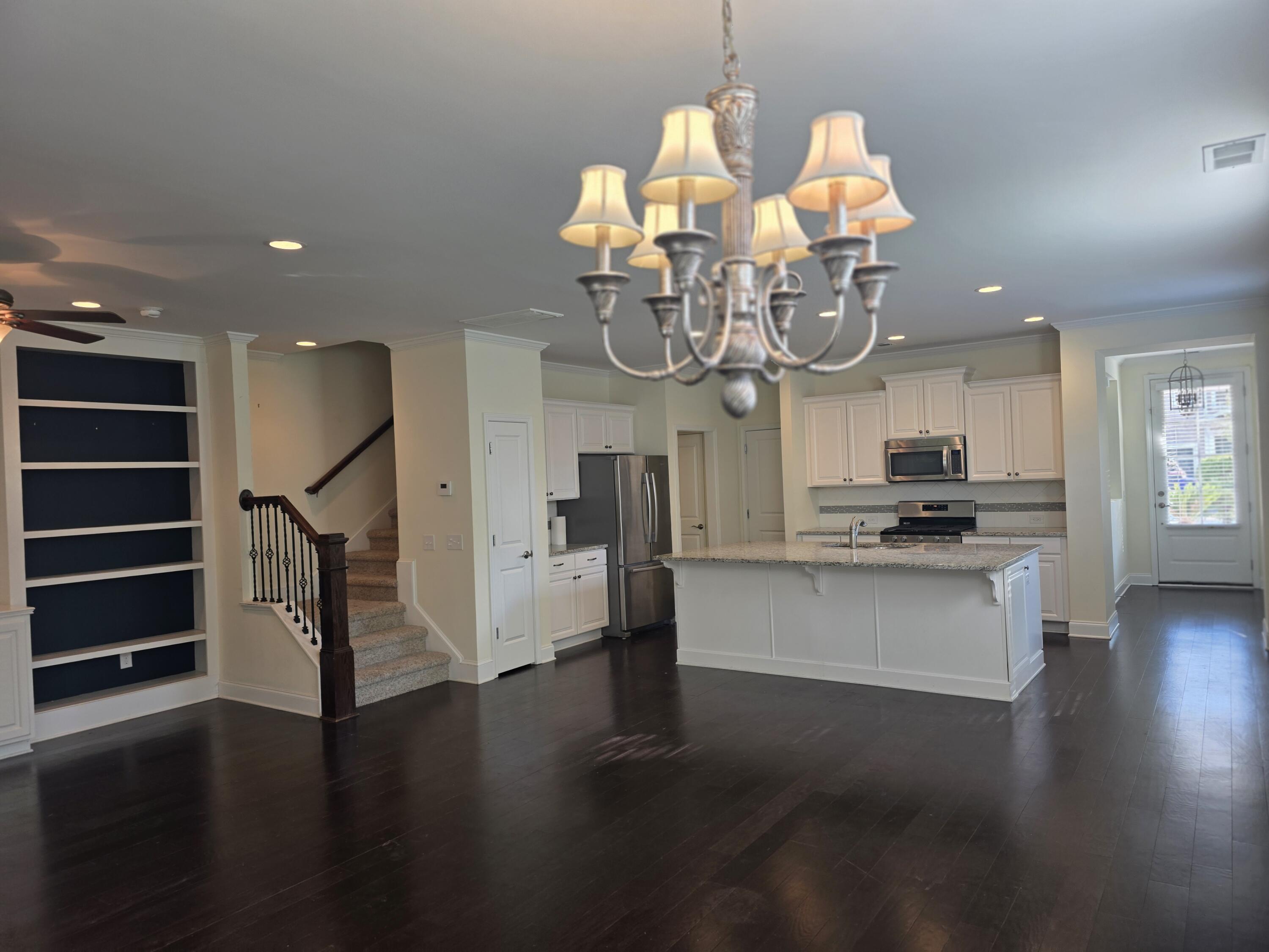 2536 Kings Gate Lane
