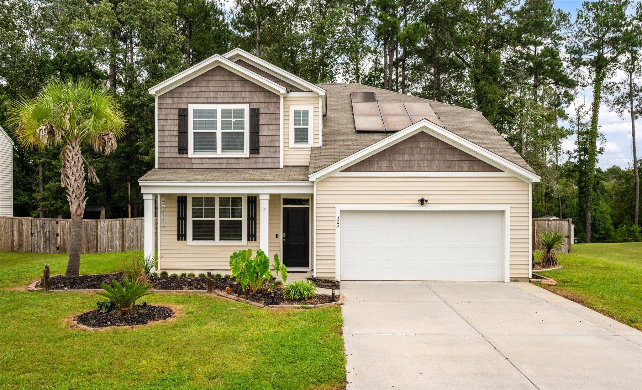324 Spruce Ivy Street