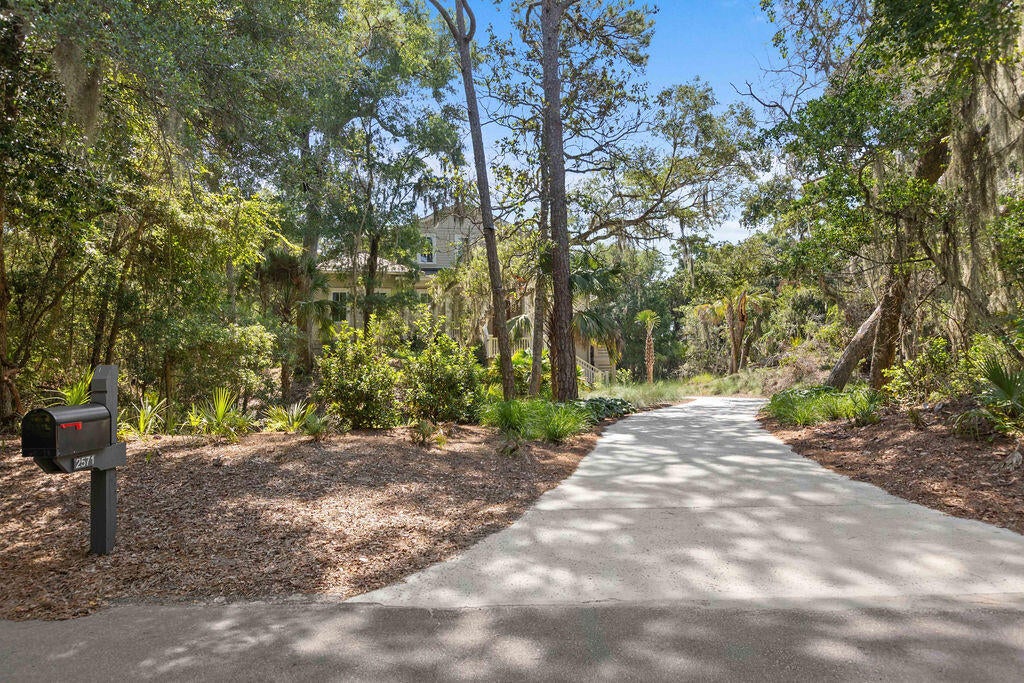 2571 High Hammock Road