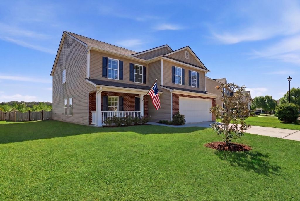 Photo of 338 Deep River Road, Summerville, SC 29486 (MLS # 26014265)