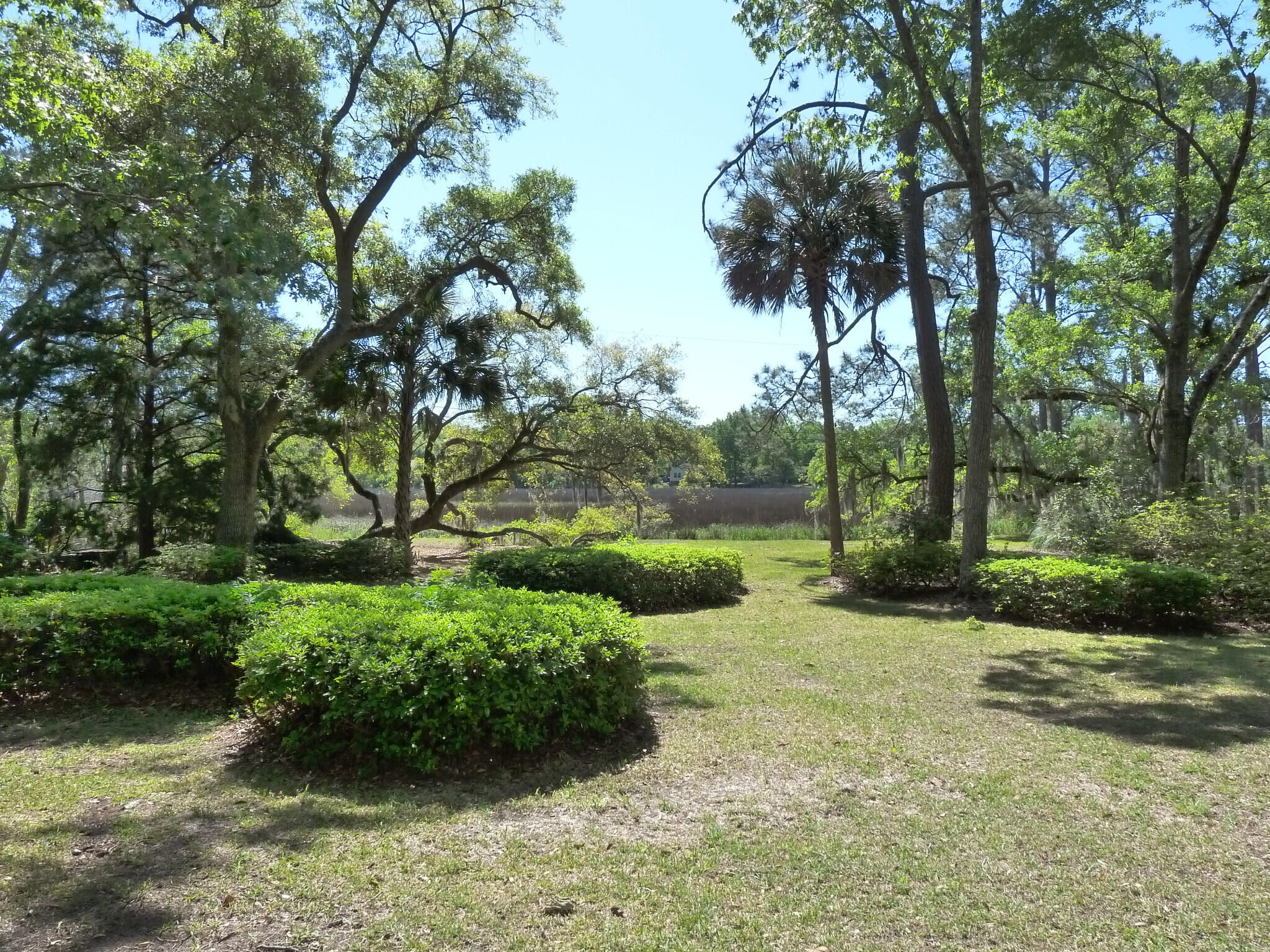 1527 S Pinebark Lane