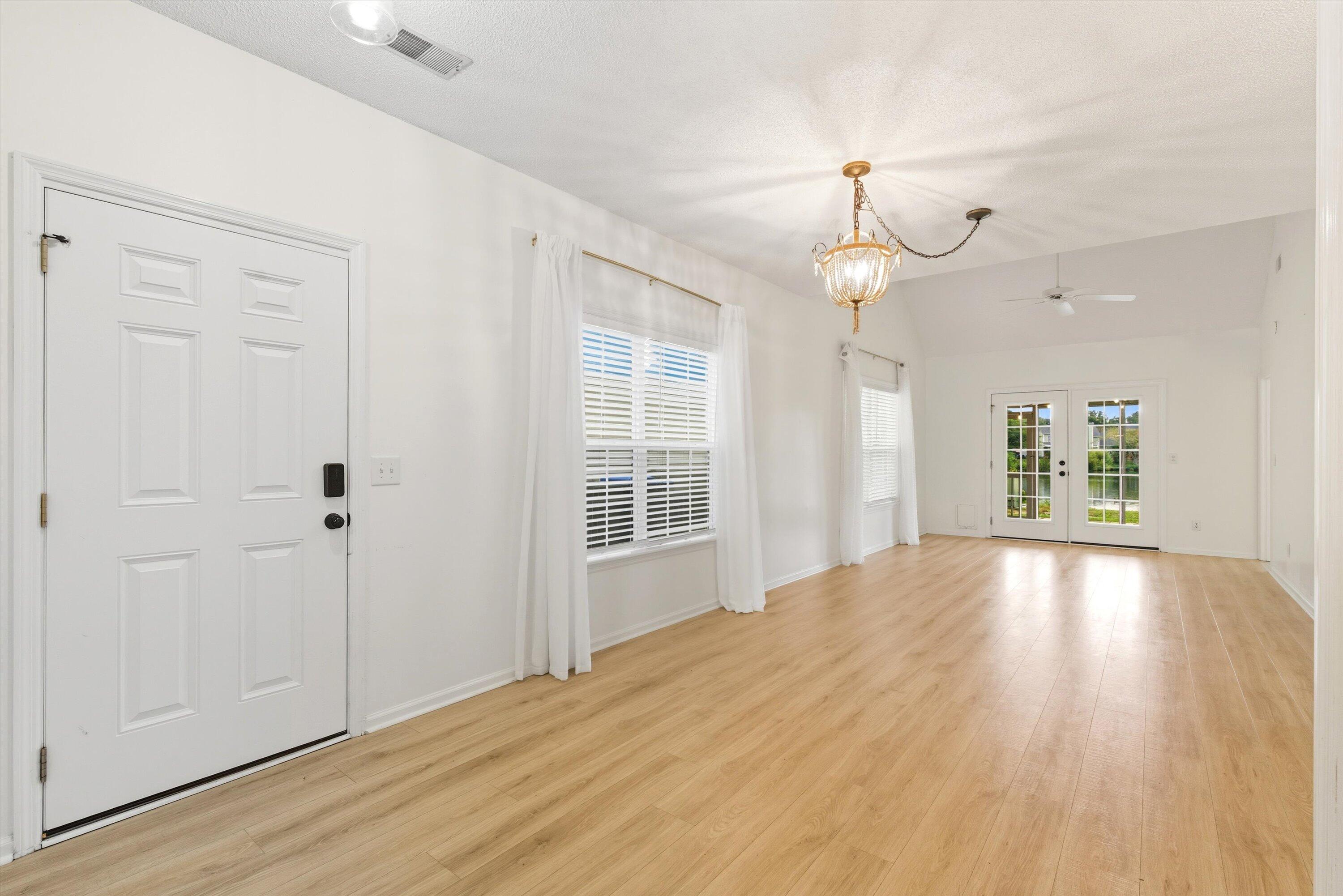 35 Rivers Point Row A