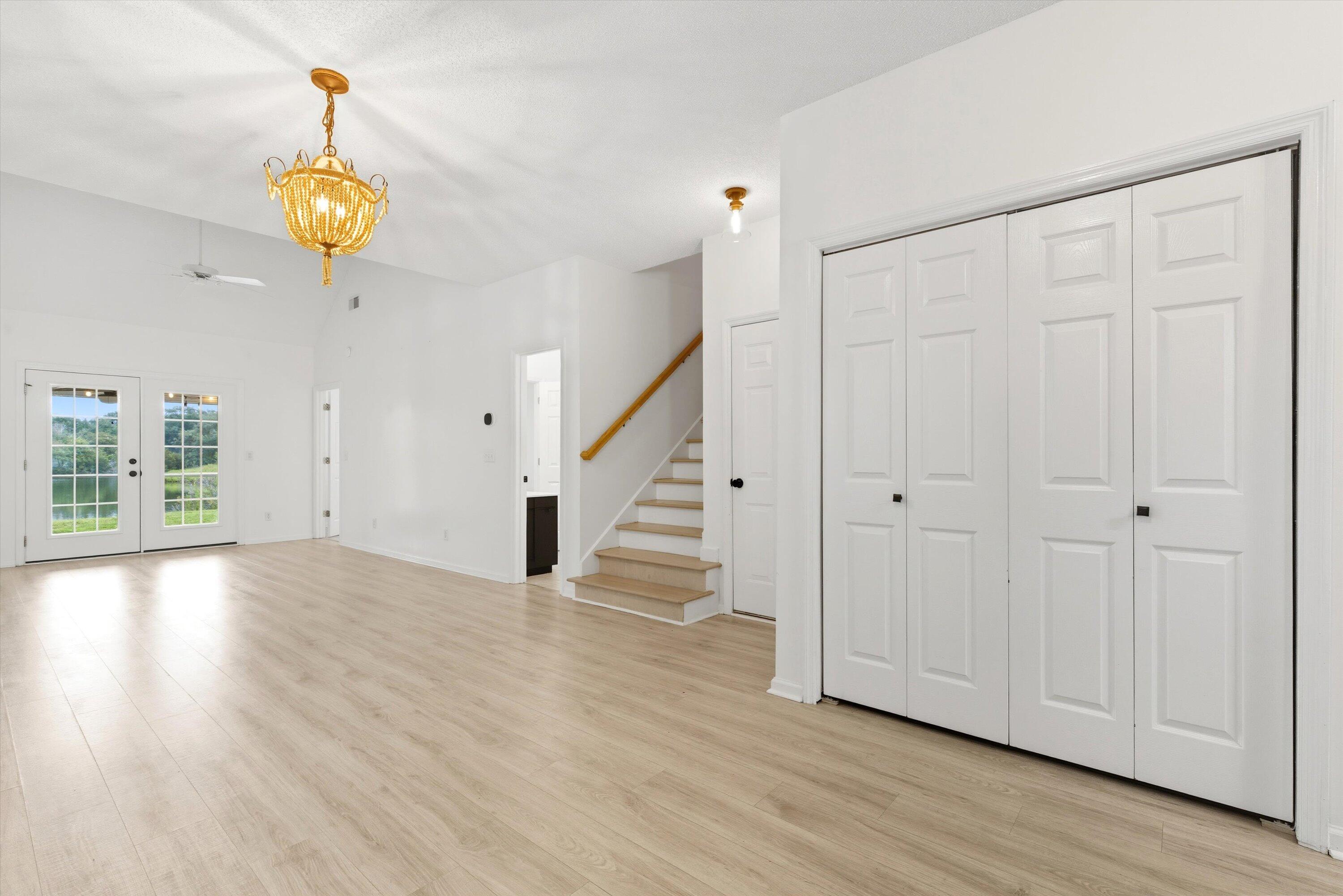 35 Rivers Point Row A