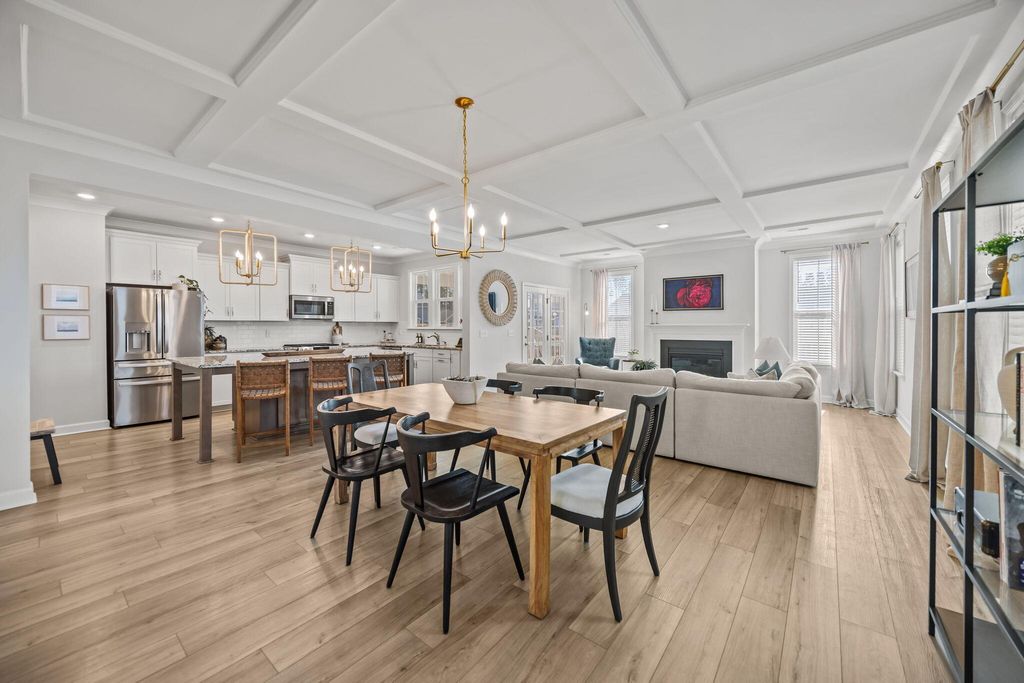 Photo of 593 Dunswell Drive, Summerville, SC 29486 (MLS # 26004620)