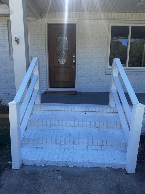 1229 Winston Street