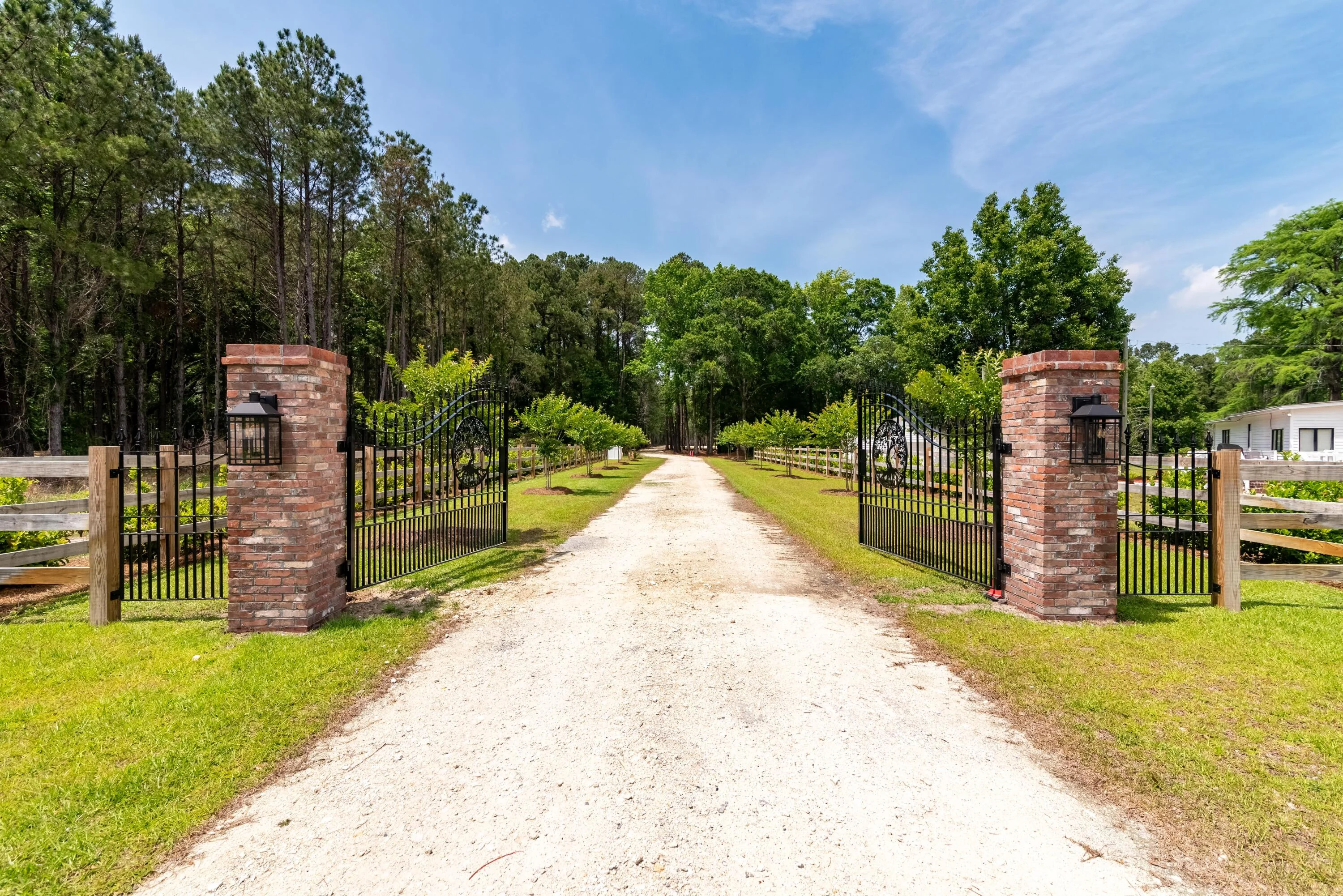 10260 N Highway 17, Mcclellanville, SC, 29458