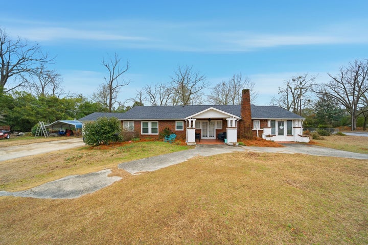 Photo 1 of 25 — 495 Barnwell Street, Springfield, SC 29146