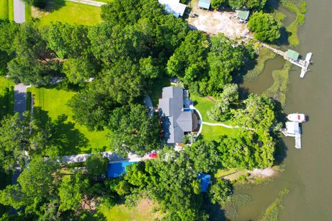 A home in Meggett