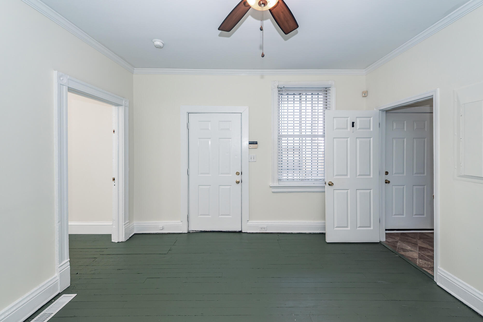 34 Amherst Street A & B