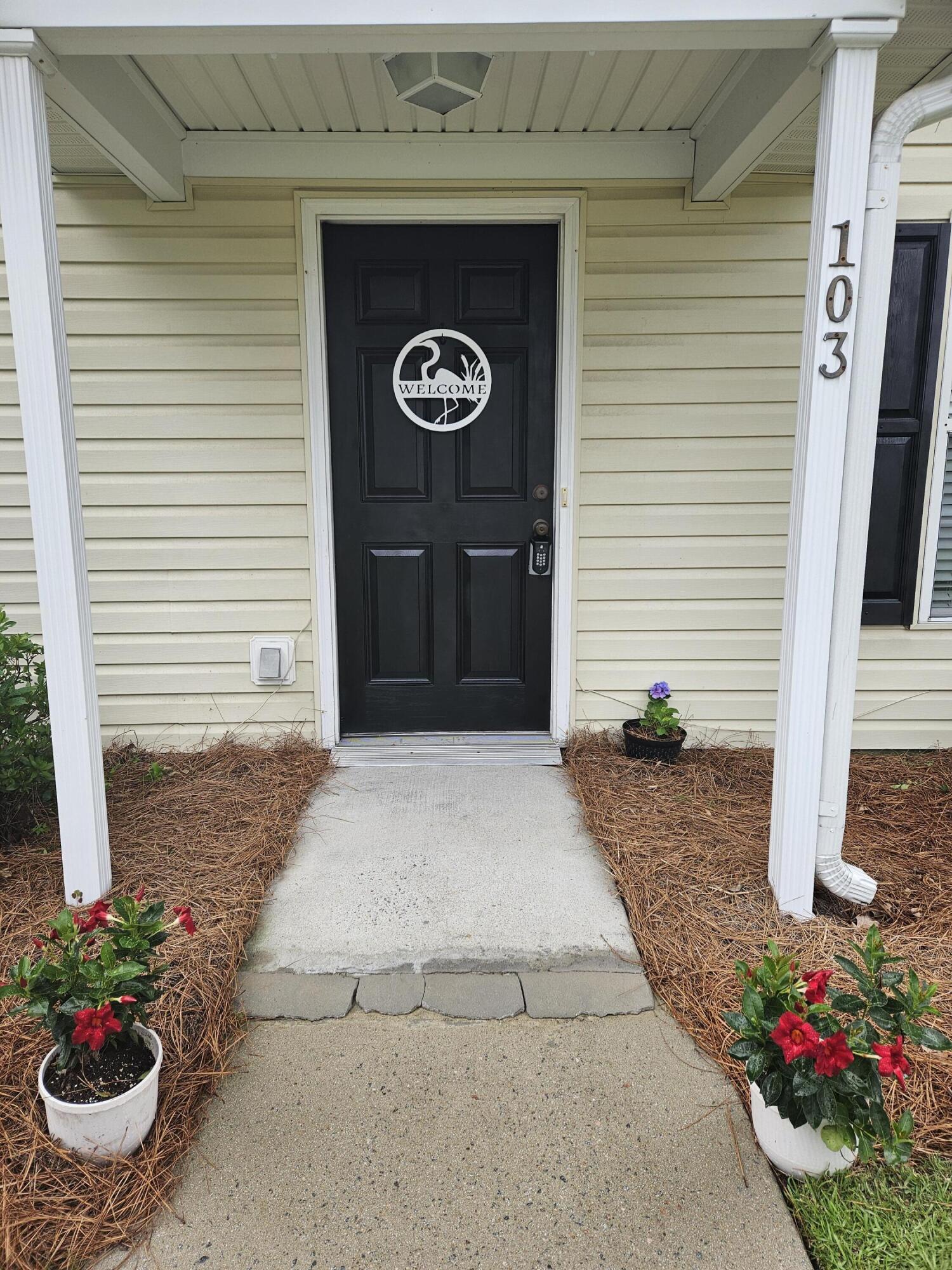 103 Dupont Way