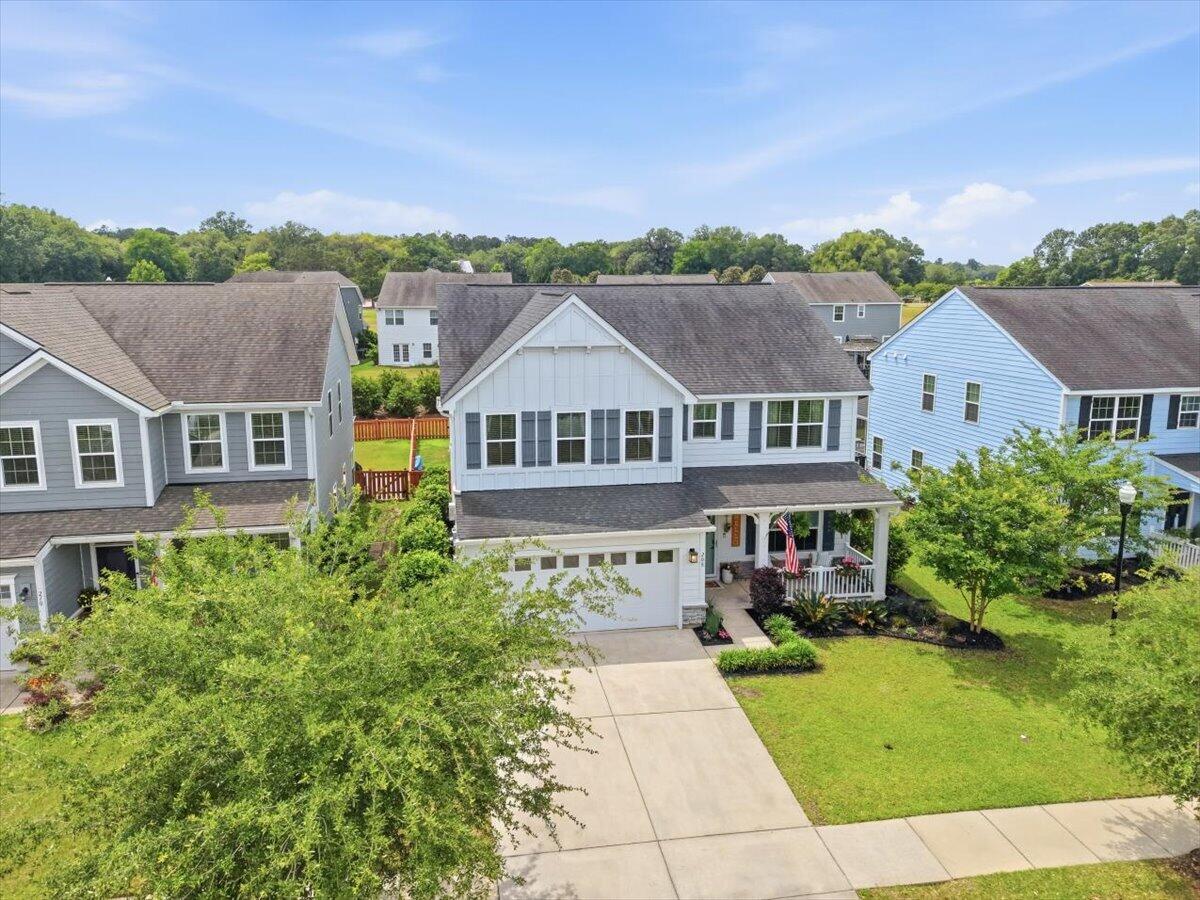 208 Lynx Lane