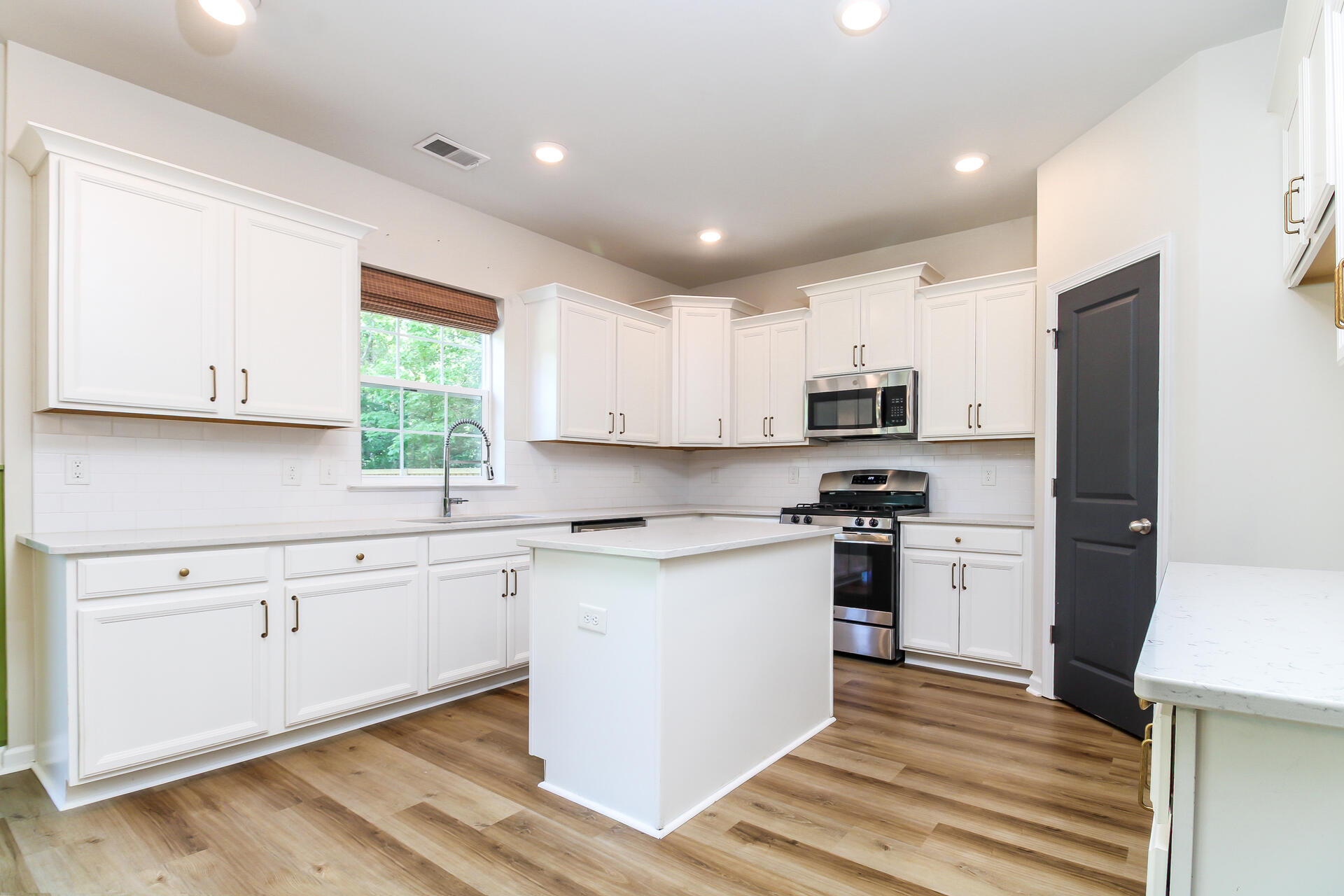 1006 Mossy Rock Drive