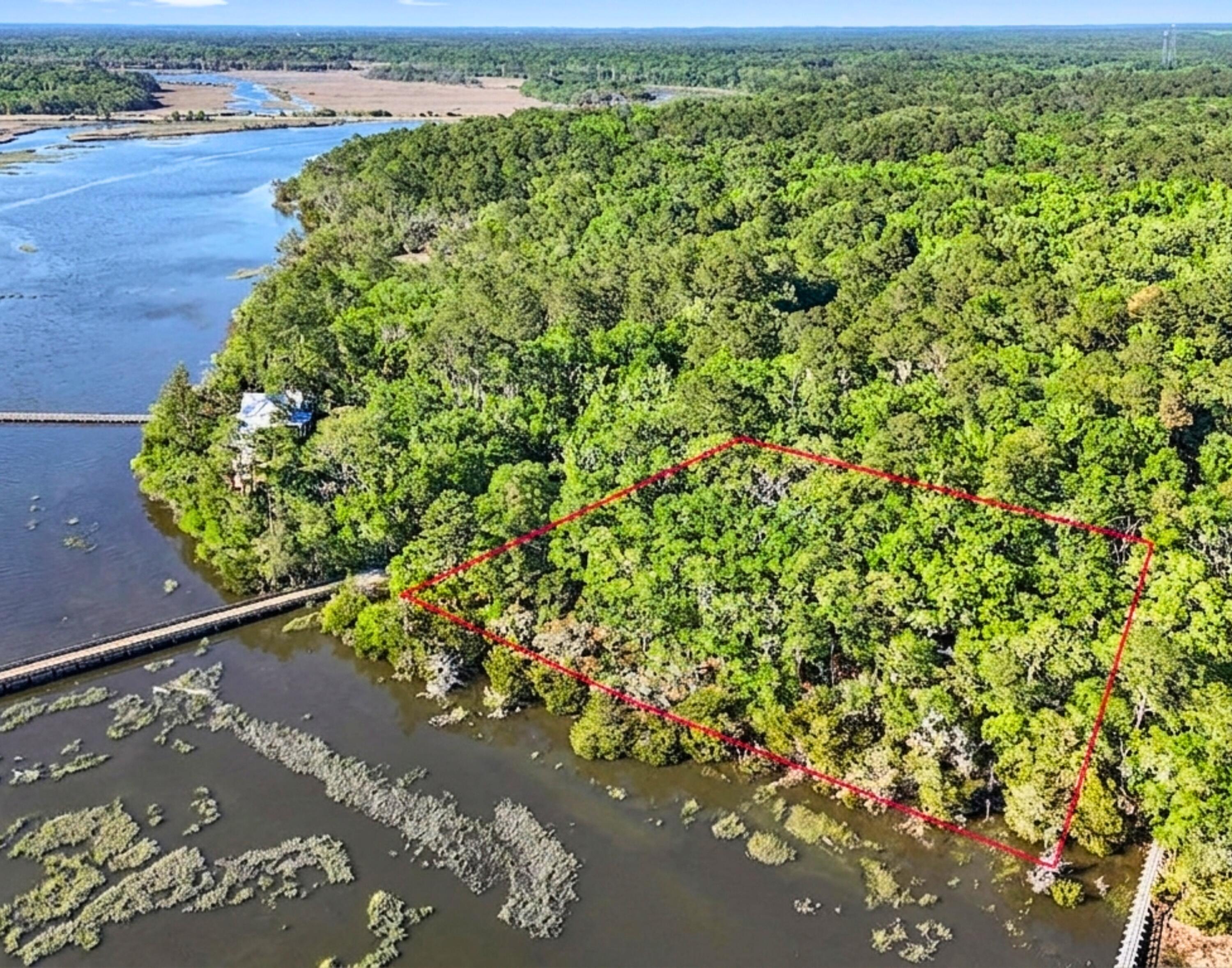 75 Island Way