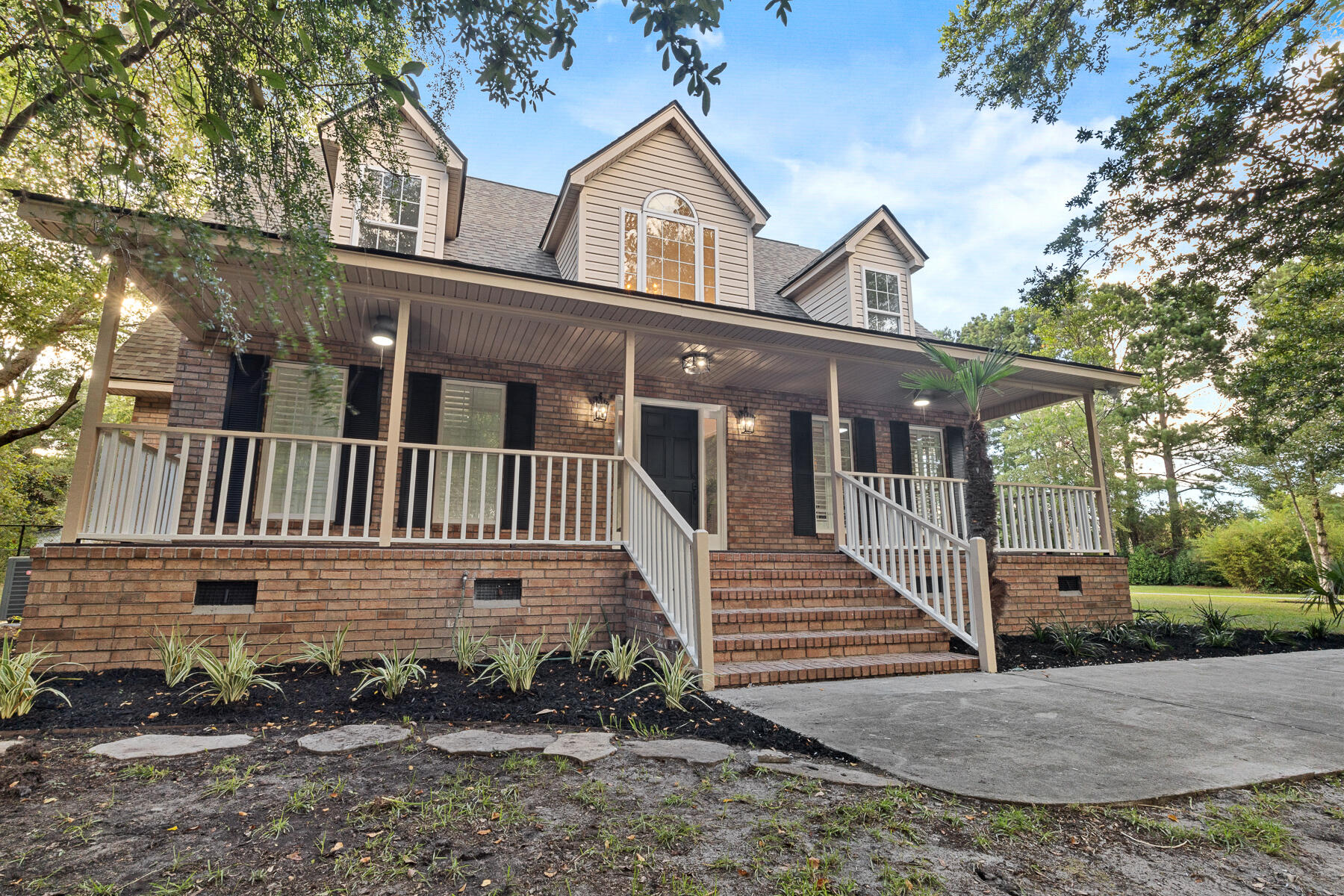 3385 Wayland Drive