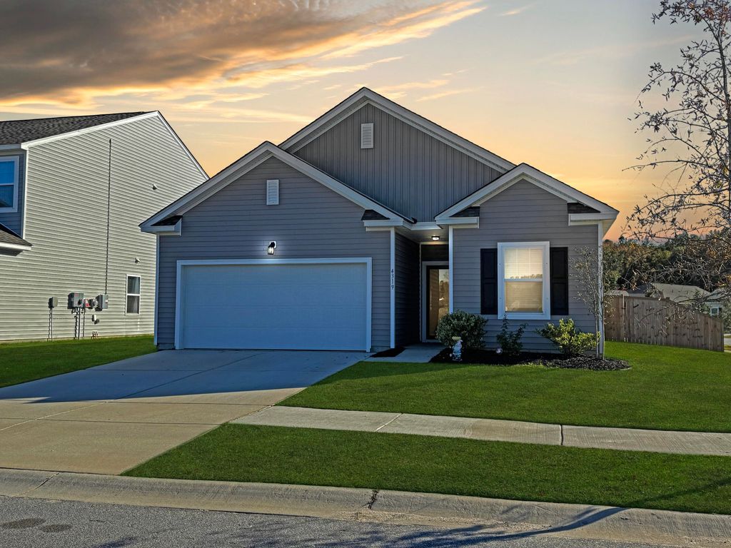 Photo of 4319 Ocean Farm Drive, Summerville, SC 29485 (MLS # 25030348)