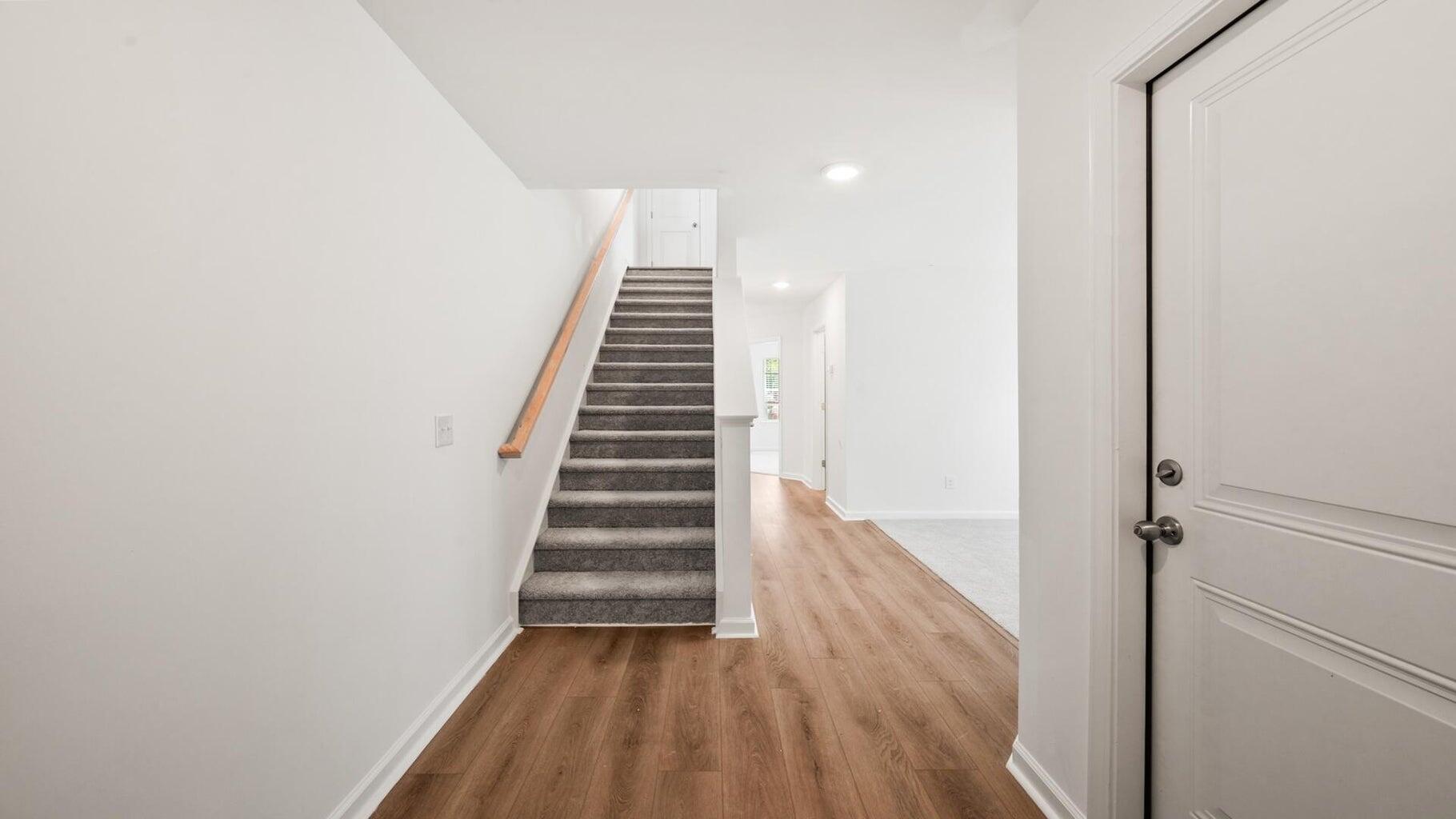 4633 Forest Hills Drive 1004
