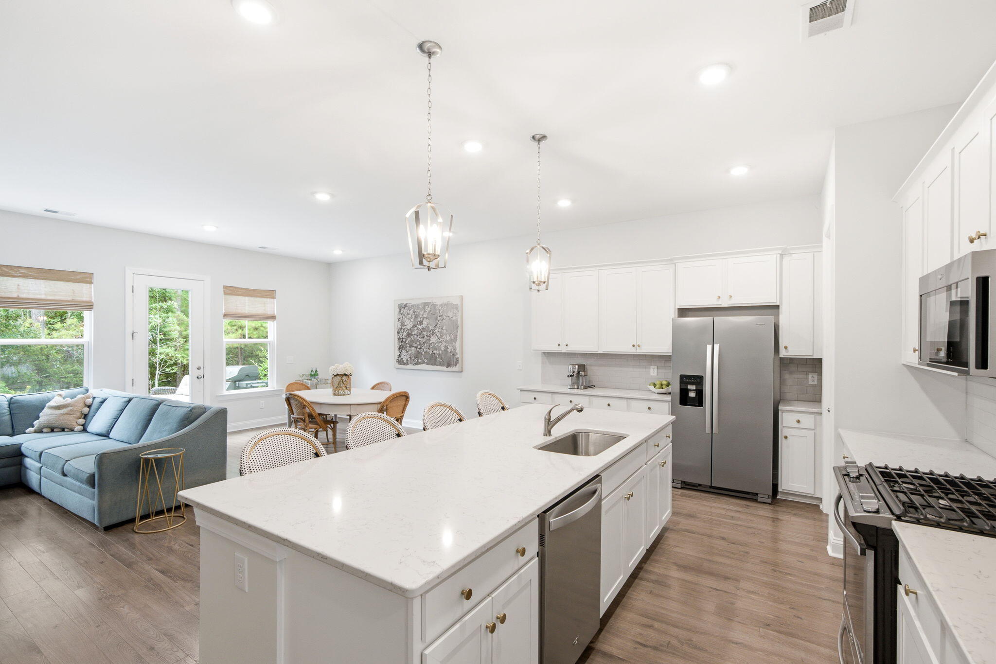 3012 Emma Lane