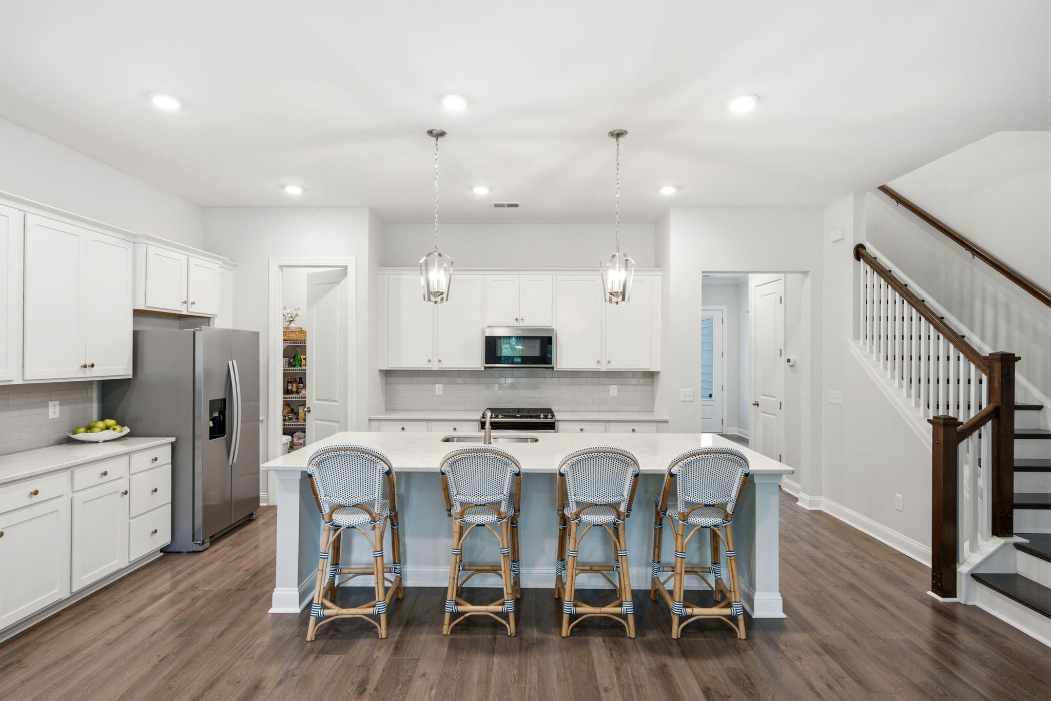 3012 Emma Lane