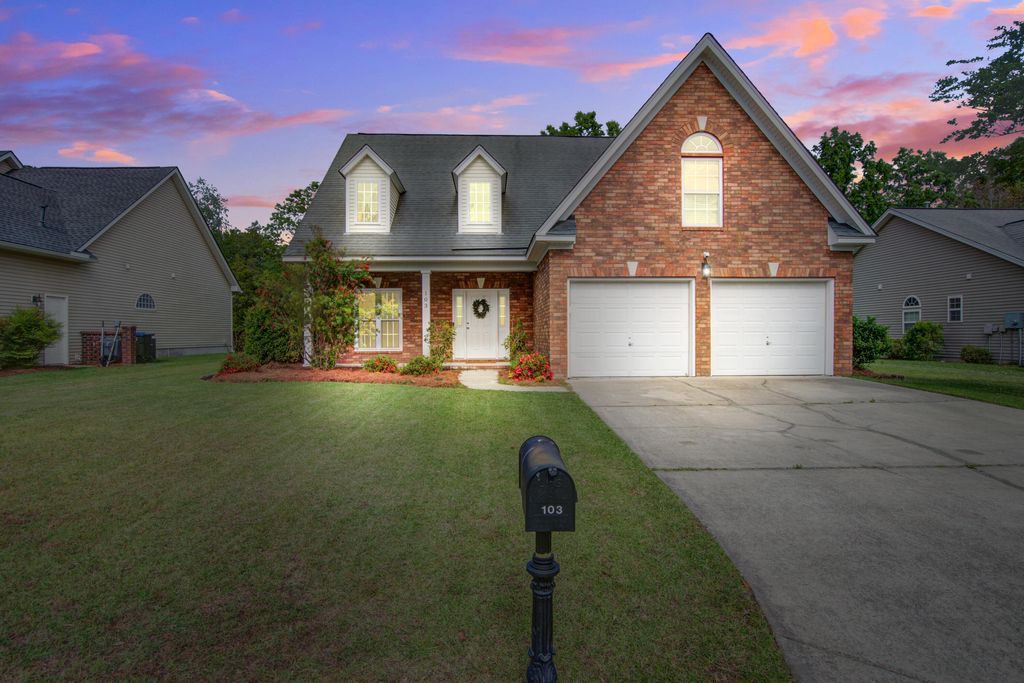 Photo of 103 Stonewall Court, Summerville, SC 29483 (MLS # 26009766)