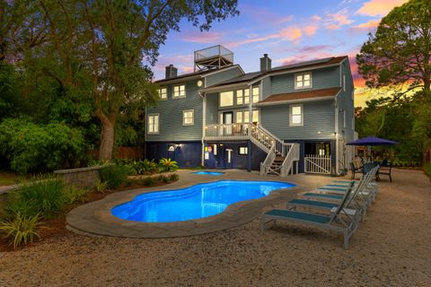 A home in Folly Beach