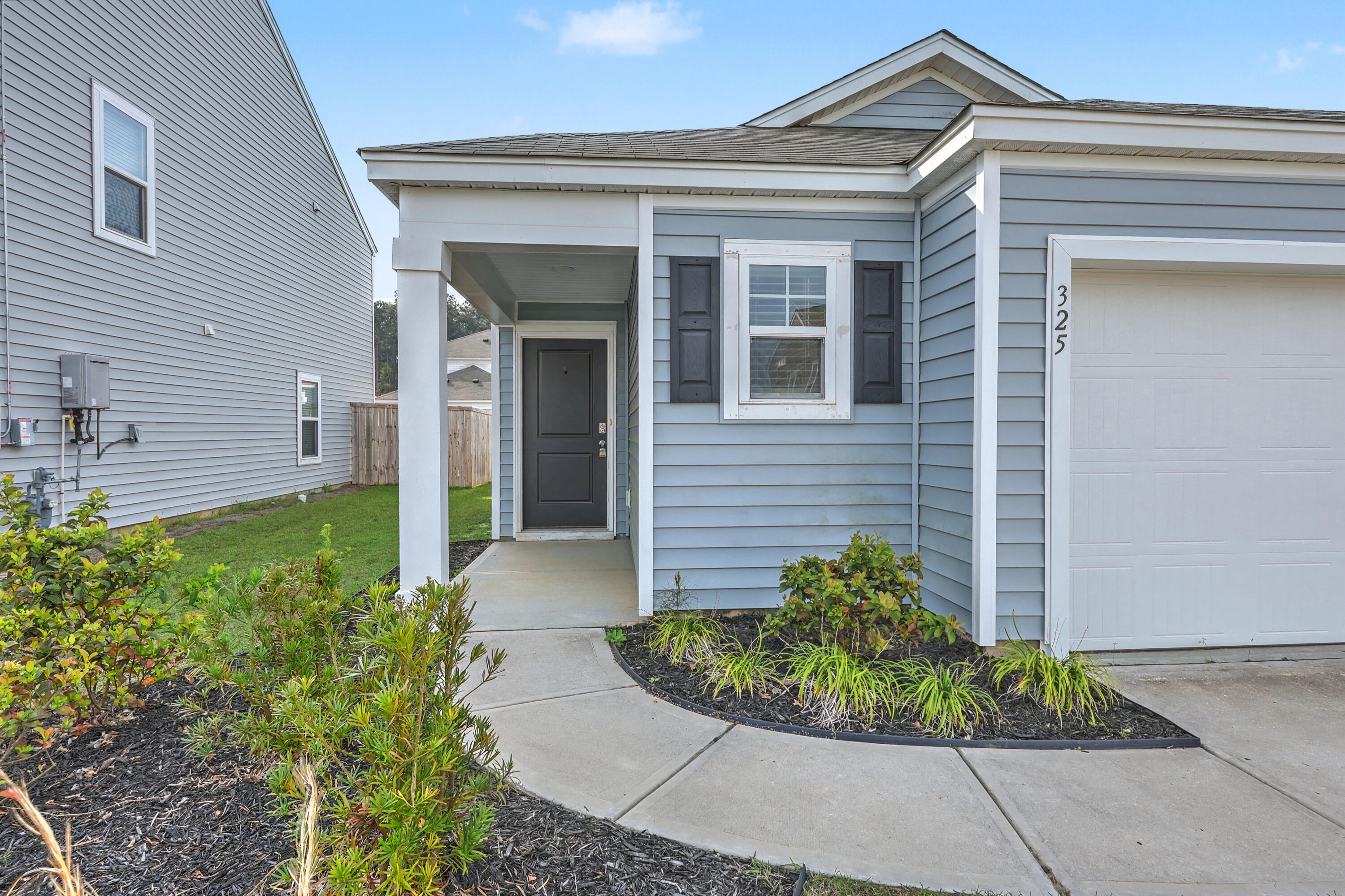 325 Coral Sunset Way