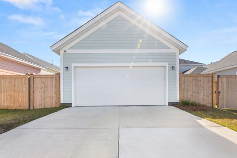 A home in Summerville